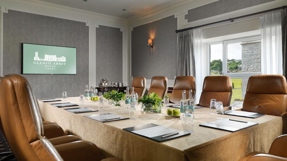 Glenlo Abbey Hotel Голуэй Экстерьер фото
